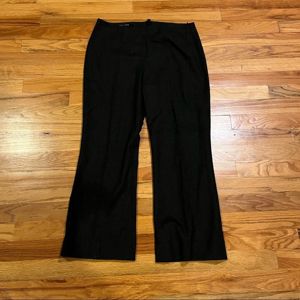 ESCADA Dark Gray Wool Ankle Length Pants 38